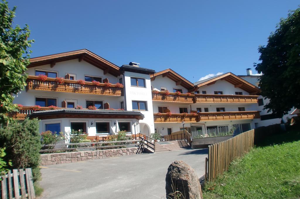 קאסטלרוטו Hotel Viktoria מראה חיצוני תמונה